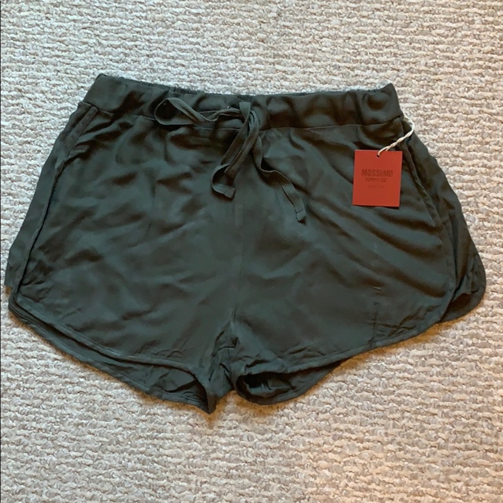 Mossimo olive green shorts